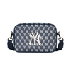 tui-mlb-monogram-jacquard-new-york-yankees-navy-32bgdc111-50n-hang-chinh-hang-bo