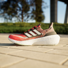 giay-the-thao-nam-adidas-ultraboost-light-black-red-id3277-hang-chinh-hang