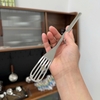 Xẻng Lật Đảo Đồ Ăn Đa Năng Chockmen C853 – Lật Gọn, Thao Tác Chuẩn