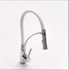 Vòi bếp bọc silicon trắng, có giá đỡ vòi 6011