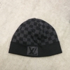 Mũ len nam LV damier đen