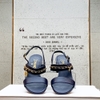 Sandal Chanel màu xanh than đính dây xích và logo chanel màu vàng sz 37