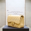 KG-Túi Chanel jumbo classic màu beige caviar khoá vàng