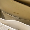 KG-Túi Chanel jumbo classic màu beige caviar khoá vàng