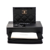 Card holder Chanel CC Logo Card Holder Da Caviar Màu Đen Khóa Vàng