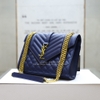 Túi YSL Wallet màu xanh navy khóa chữ ysl vàng