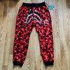 a bathing ape XO コラボ パンツ スウエットパンツ　長いパンツ