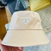 prada 帽子