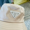 prada 帽子