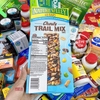 1 hộp 48 thanh bánh dinh dưỡng ngũ cốc yến mạch mix hạt và trái cây sấy hàng chuẩn Mỹ Nature Valley Chewy Trail mix