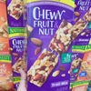 Thanh ngũ cốc hạt mix trái cây sấy Nature Valley Mỹ Fruit & Nut Chewy Granola (Thùng 48 thanh)