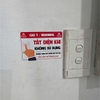 Tem Tắt Điện Khi Không Sử Dụng, Tem Nhựa Decal Dán Nhắc Nhở Tắt Điện, An Toàn, Dán Lên Mọi Chất Liệu TakyHome 5006