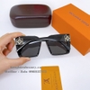Mắt Kính Louis Vuitton Nữ Vuông Đen Tròng Polarized
