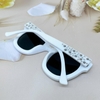 Mắt Kính Thời Trang Nữ - Kính Râm Nữ Tròng Đen Gọng Trắng Đính Ngôi Sao Cao Cấp 5700