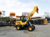 may-xuc-lat-gau-0-8-m3-khoi-hj928c