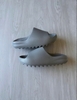 Yeezy Slide Kanye West YS-01 Grey ( HÀNG SẮP VỀ)
