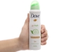 Xịt khử mùi Dove Go Fresh hương dưa leo & trà xanh dưỡng da sáng mịn dành cho nữ 150ml