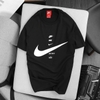 ao-thun-nike-swoosh-print