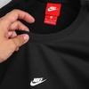 ao-thun-nike-swoosh-print
