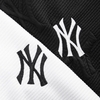 ao-thun-mlb-mega-logo