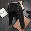 quan-dai-jogger-nike-sportswear
