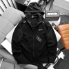 ao-khoac-nike-wind-runner