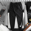 quan-dai-nike-swoosh-logo-training