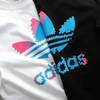 ao-thun-adidas-graphic-color