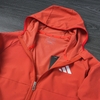 ao-khoac-the-thao-adidas-essentials-ss2