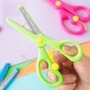 Kéo Cắt Giấy Thủ Công Cho Bé Thỏa Sức Sáng Tạo giao màu ngẫu nhiên