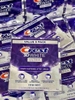 Kem Đánh Răng Crest 3D White Vivid Mint Ultra Màu Tím 158gr  Mỹ
