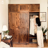 Tủ quần áo cánh nan gỗ Vintage