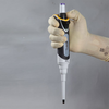 micropipet-don-kenh-1000-10000ul-accumax-smart-sva-1000