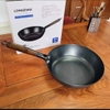 Chảo chống dính vân đá xuất Nhật size 28cm
