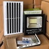 Đèn pha năng lượng mặt trời chống nước có remote 1500w