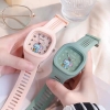 Đồng hồ đeo tay dây silicon mặt vuông hoạ tiết cho bé
