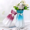 Lọ hoa thuỷ tinh có nơ xinh xắn sang trọng