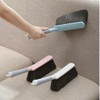 Chổi quét bụi sofa lông mềm cán dài tiện lợi