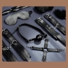 Bộ đồ chơi BDSM 15 món lót lông cao cấp MizzZee