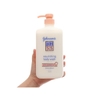 Sữa tắm Johnson's pH 5.5 dưỡng thể dầu hạnh nhân 750ml
