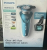 Máy cạo râu điện Philips Nerolce 7500 model S7371/84