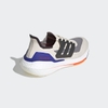 Giày ULTRABOOST 21
