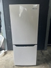 Tủ lạnh PVN 1085 Hisense 150l 2020