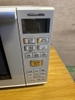 Lò vi sóng 249 - PANASONIC ( nướng , làm bánh ok)