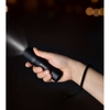 den-pin-beebest-f1-cam-tay-led-vo-hop-kim-sieu-sang-nho-gon-tien-loi-chinh-hang-