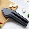 dung-cu-kep-toi-ep-toi-huohou-hu0067-garlic-press-tien-loi-chinh-hang-minh-tin-s
