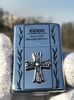 Bật lửa Zippo Emblem Thánh Giá Kèm Vòng Cổ
