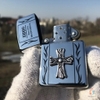 Bật lửa Zippo Emblem Thánh Giá Kèm Vòng Cổ
