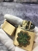 Zippo 28806 – Zippo Four Leaf Clover ( Shamrock ) Emblem Brushed Brass