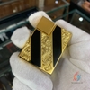 Bật lửa Cartier vuông sọc hoa văn